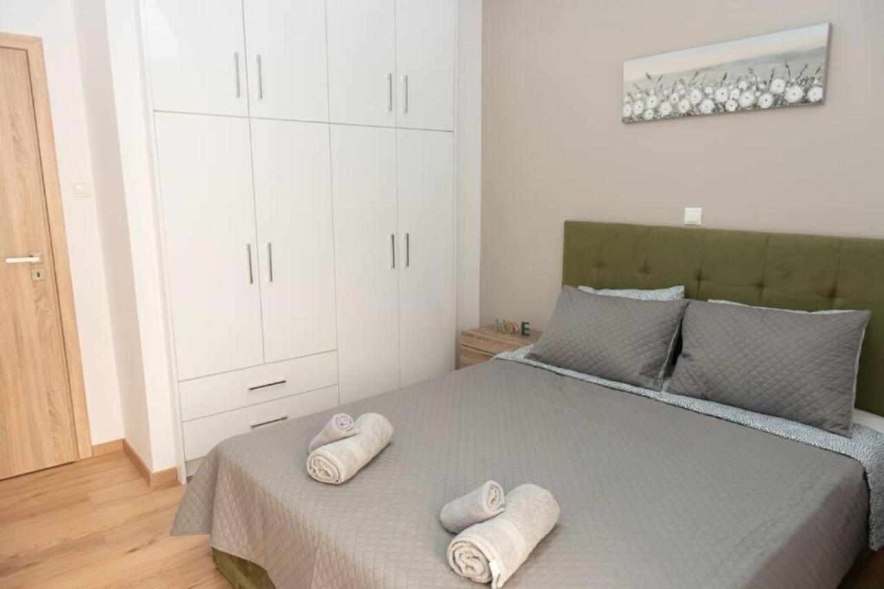 Renovated Spacious Flat 7Min To Subway Station- 雅典 外观 照片
