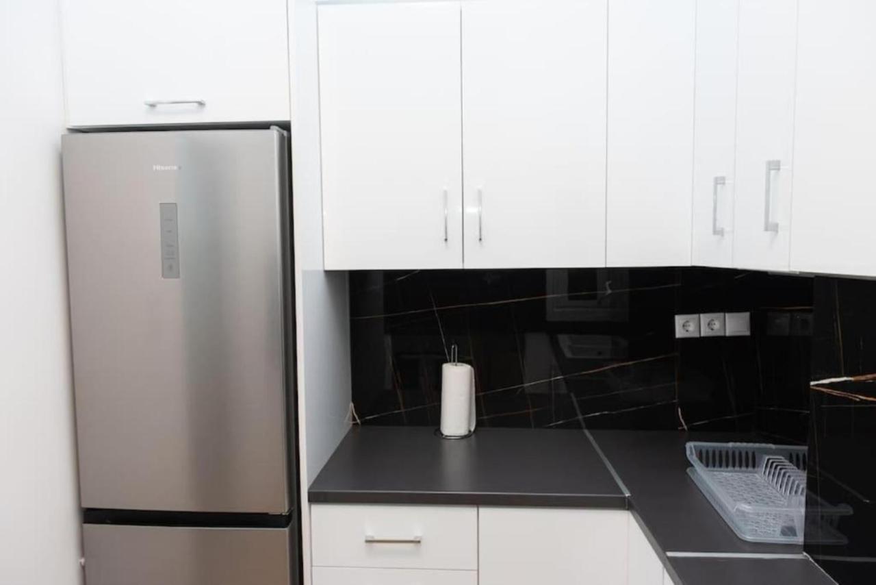 Renovated Spacious Flat 7Min To Subway Station- 雅典 外观 照片
